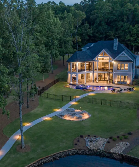 Why Choose A1 Landscape Lighting